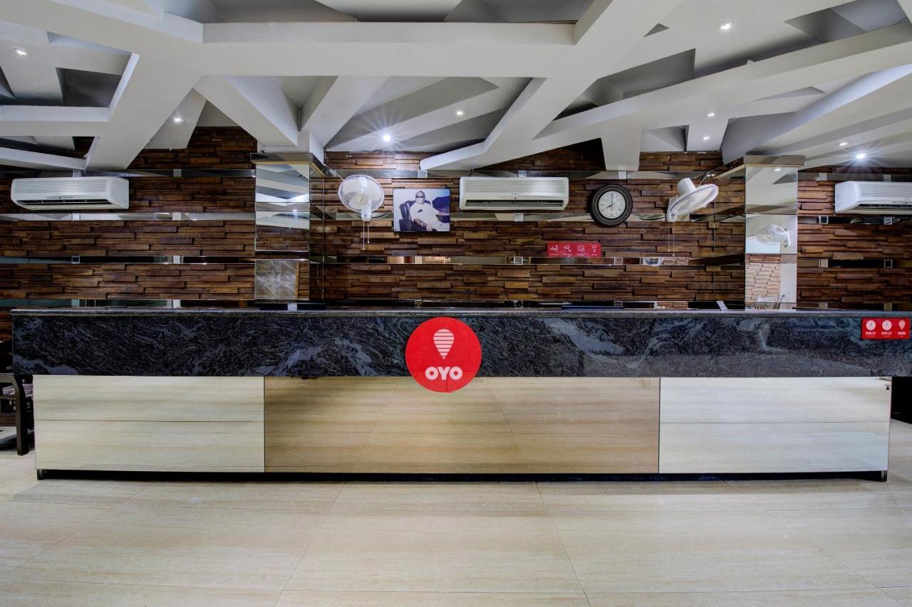 Oyo 1545 Hotel Shivani International Ahmadabad Zewnętrze zdjęcie