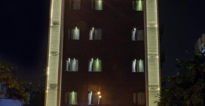 Oyo 1545 Hotel Shivani International Ahmadabad Zewnętrze zdjęcie