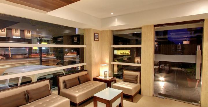 Oyo 1545 Hotel Shivani International Ahmadabad Zewnętrze zdjęcie