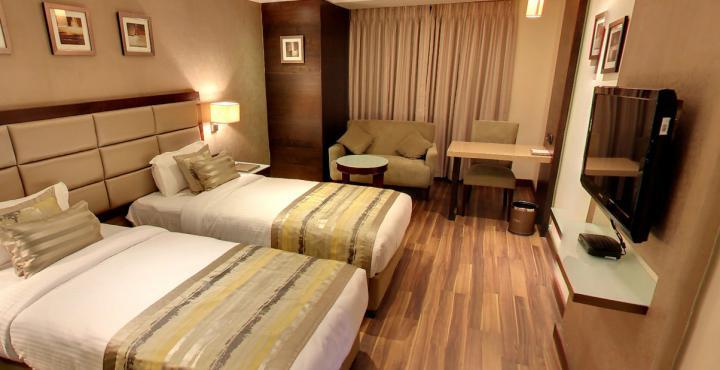 Oyo 1545 Hotel Shivani International Ahmadabad Zewnętrze zdjęcie